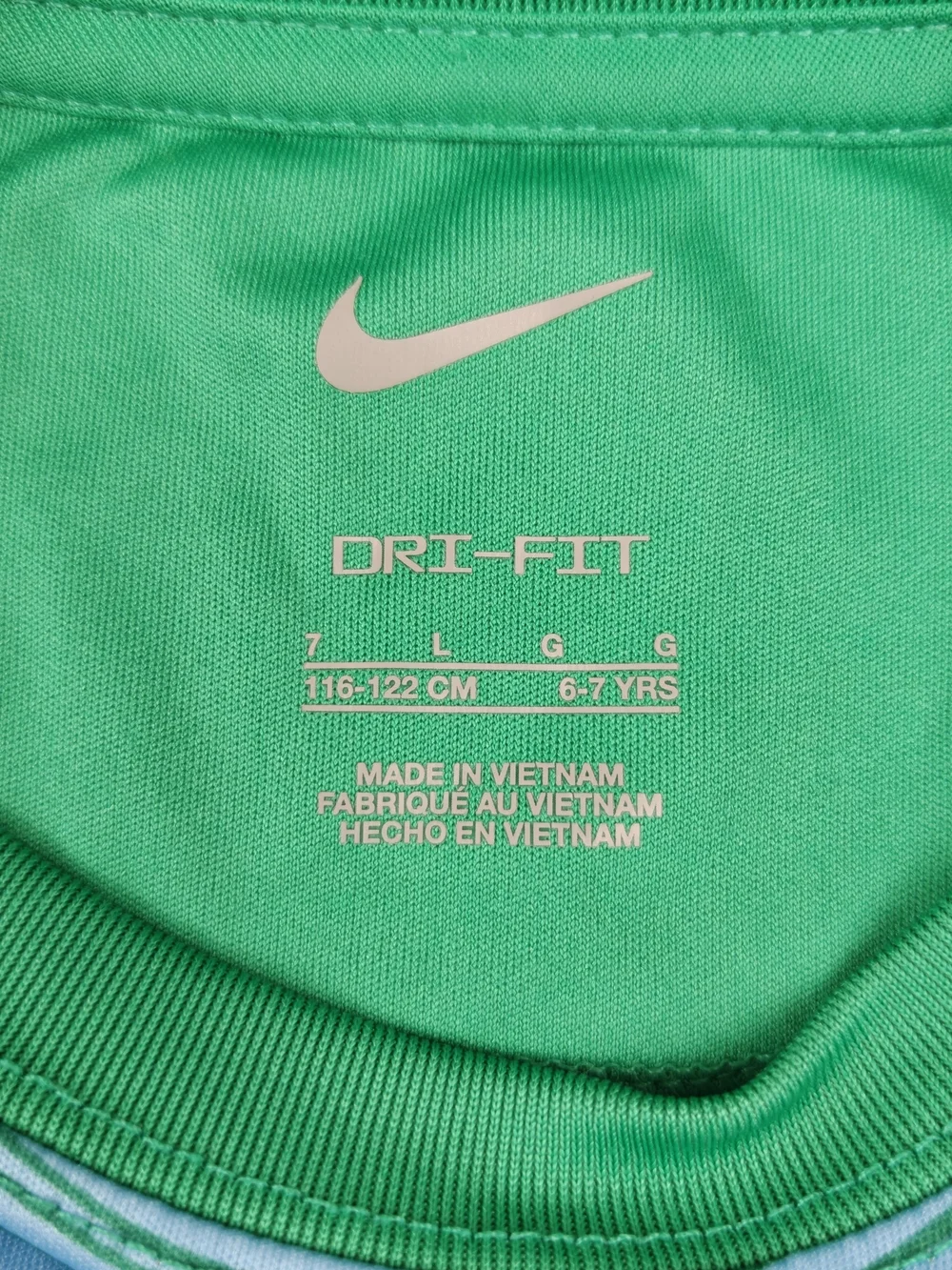 Nike Boys' Athletic Bundle - Blue/Green Dri-FIT T Shirt (7) & Fleece Shorts (XS)